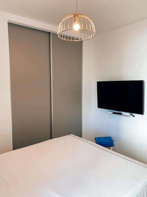 2 Bedroom In Near The Cannes