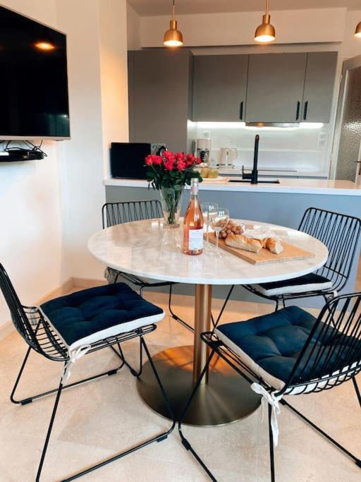 Appartamento 2 Bedroom In Near The *